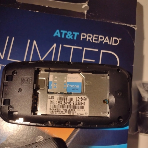 AT&T Cingular Flip 2 Cell Phone - 4GB Gray  Open Box. This appears unused, look - Picture 6 of 10